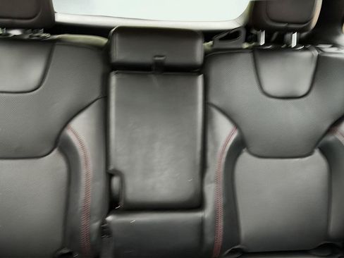 Used 2022 Jeep Cherokee Trailhawk w/ Sun, Sound & Nav Group AWD/4WD image 13