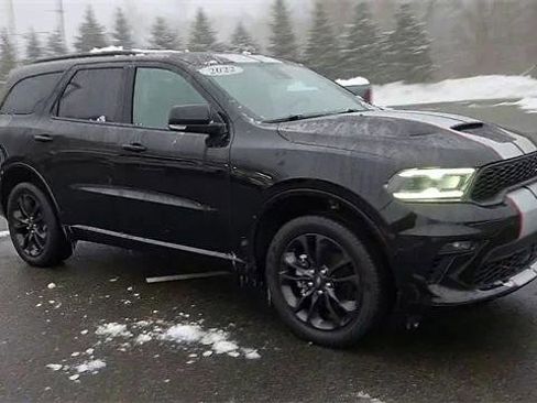 Certified 2022 Dodge Durango GT image 2