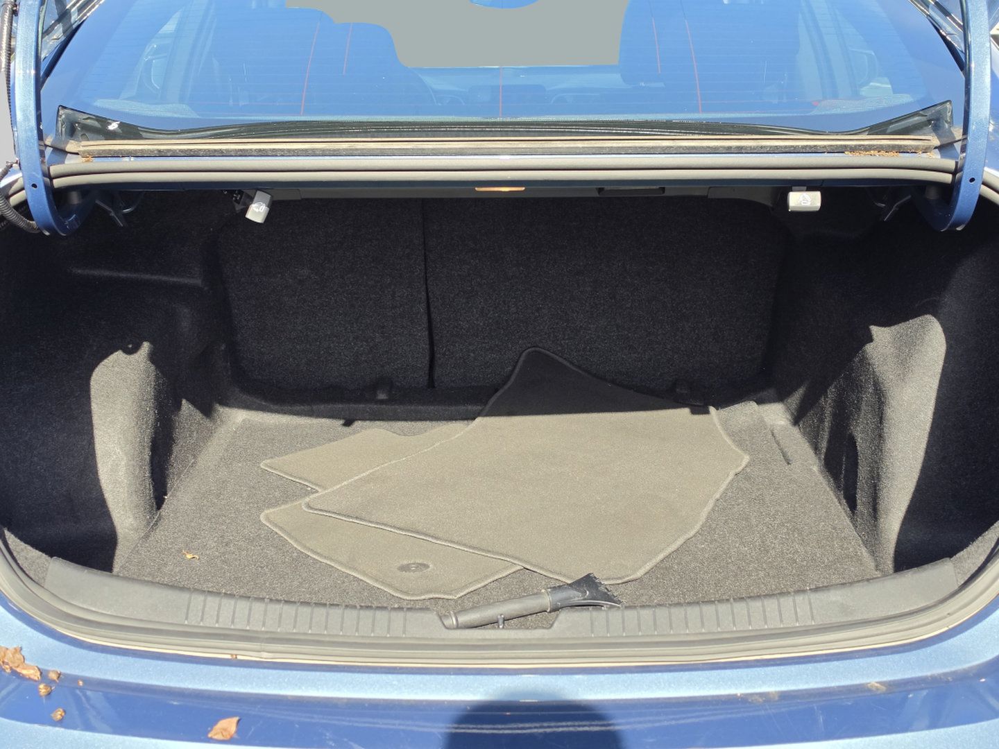 Used 2025 Chevrolet Malibu LT FWD image 14