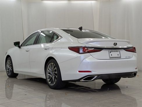 New 2025 Lexus ES 350 Ultra Luxury image 8