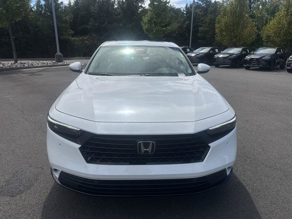 New 2026 Honda Accord Hybrid EX-L image 2
