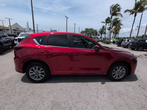 Used 2024 MAZDA CX-5 AWD 2.5 S w/ Preferred Package image 4
