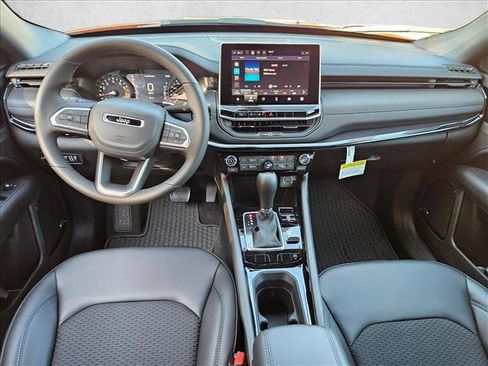 New 2026 Jeep Compass Latitude w/ Sun and Sound Group image 10