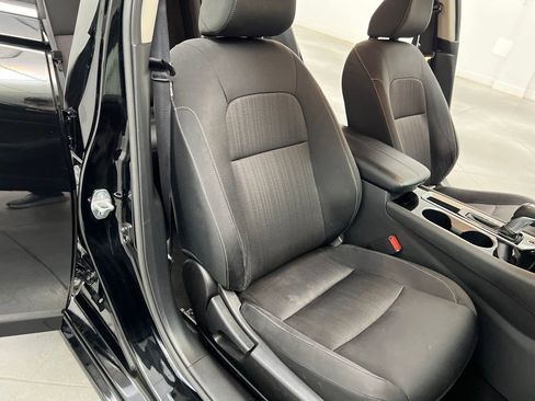 Used 2024 Nissan Altima 2.5 SV image 20