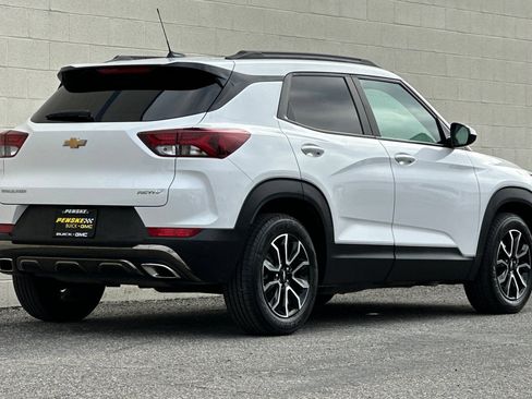 Certified 2023 Chevrolet TrailBlazer ACTIV w/ Sun and Liftgate Package FWD image 4