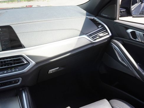 Used 2022 BMW X6 xDrive40i w/ M Sport Package AWD/4WD image 27