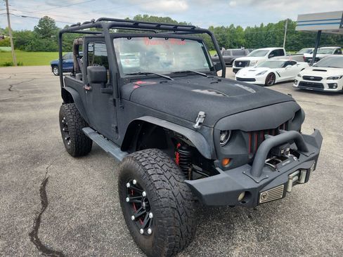 Used 2007 Jeep Wrangler X AWD/4WD image 2