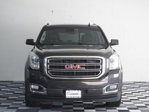 Used 2017 GMC Yukon SLT w/ Open Road Package image 2