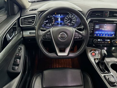Used 2022 Nissan Maxima SV w/ Floor Mat Group FWD image 15