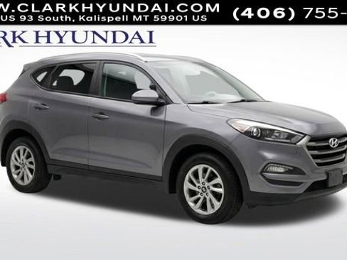 Used 2017 Hyundai Tucson SE image 1