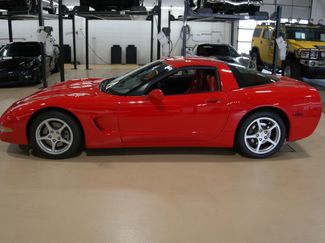 Used 2000 Chevrolet Corvette Coupe w/ Roof Pkg video 2