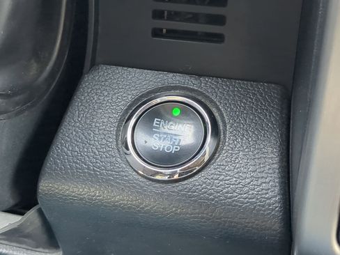 Used 2022 Ford F350 Platinum image 22