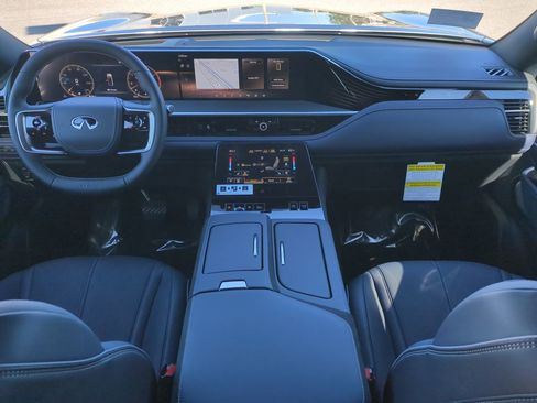 New 2026 INFINITI QX80 4WD w/ Sport Exterior Package image 17