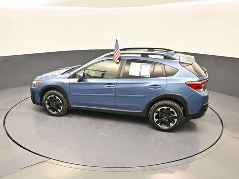 Used 2021 Subaru Crosstrek 2.0i Premium w/ Moonroof Package image 29