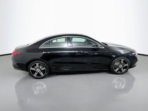 Used 2021 Mercedes-Benz CLA 250 image 3