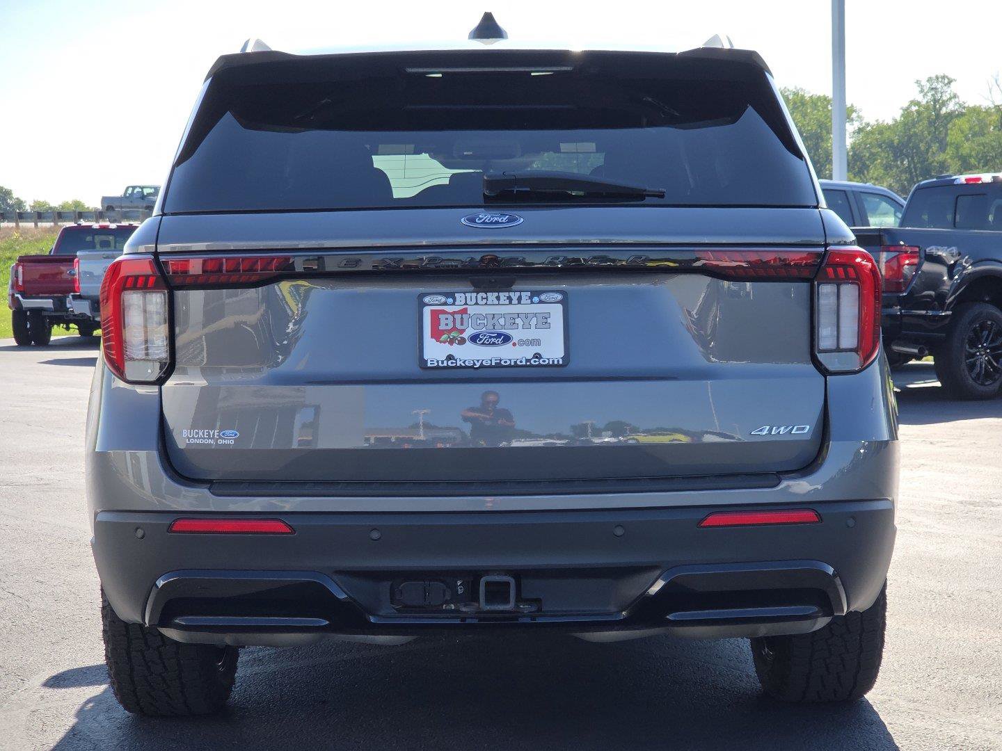 Used 2025 Ford Explorer ST-Line AWD/4WD image 17