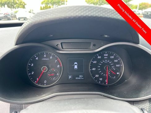 Used 2017 Hyundai Veloster Turbo w/ Tech Package 02 FWD image 10