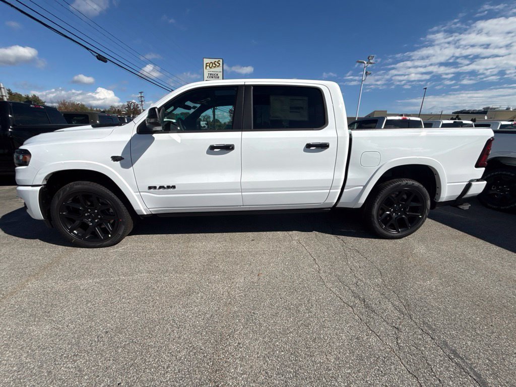 New 2027 RAM 1500 Laramie AWD/4WD image 2