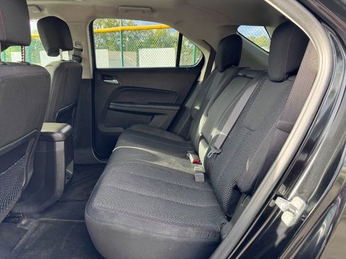 Used 2017 Chevrolet Equinox LT image 10