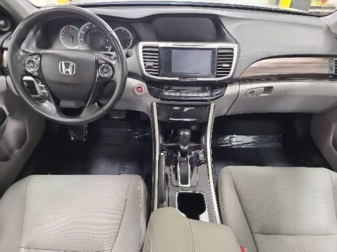 Used 2016 Honda Accord EX-L image 2