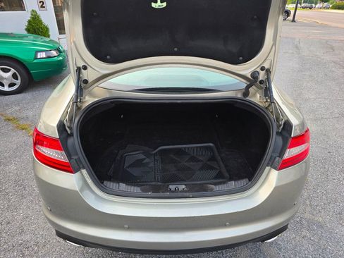 Used 2012 Jaguar XF RWD image 19