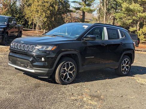 New 2025 Jeep Compass Limited w/ Sun & Sound Group image 5
