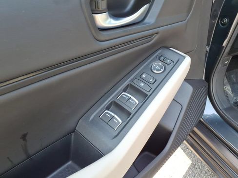 Used 2023 Honda Accord EX image 17