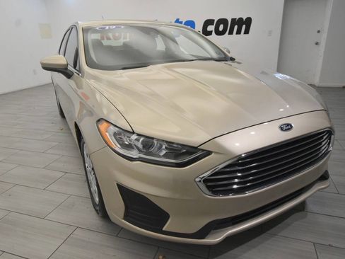 Used 2019 Ford Fusion S image 7