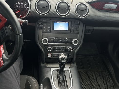 Used 2019 Ford Mustang Coupe image 20