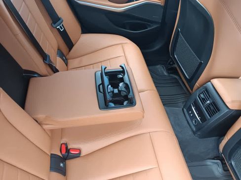 Used 2020 BMW M340i xDrive w/ Executive Package image 18