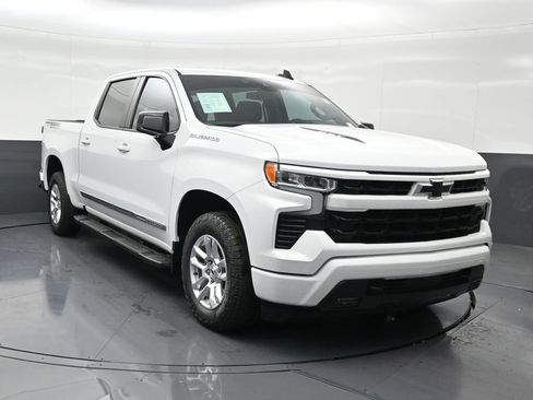 Used 2024 Chevrolet Silverado 1500 RST image 8
