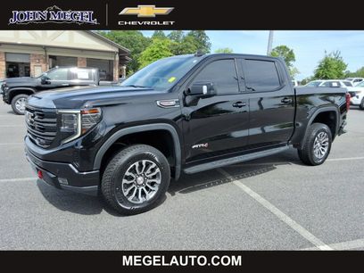 Certified 2022 GMC Sierra 1500 AT4 w/ AT4 Premium Package