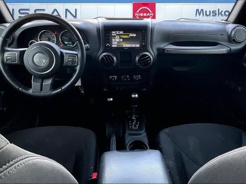 Used 2016 Jeep Wrangler Sport w/ Quick Order Package 24S image 7