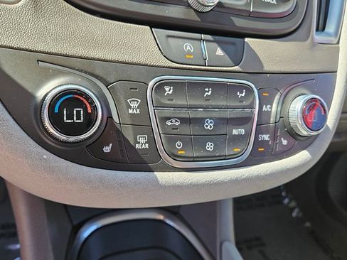 Used 2023 Chevrolet Malibu LT image 29