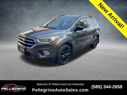 Used 2017 Ford Escape SE w/ SE Sport Appearance Package