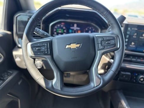 Used 2025 Chevrolet Silverado 3500 LTZ w/ LTZ Premium Package AWD/4WD image 17