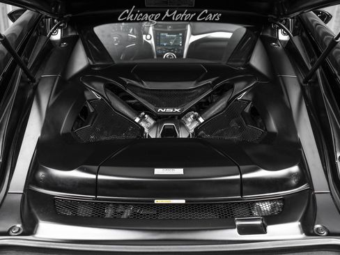 Used 2017 Acura NSX AWD/4WD image 35