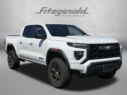 Used 2024 GMC Canyon Elevation w/ Convenience Package