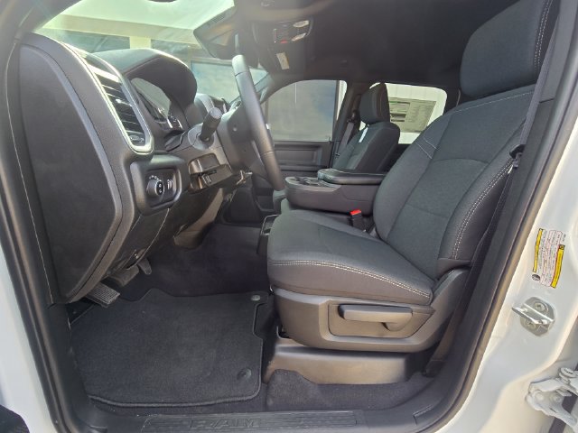 New 2027 RAM 3500 Tradesman AWD/4WD image 24