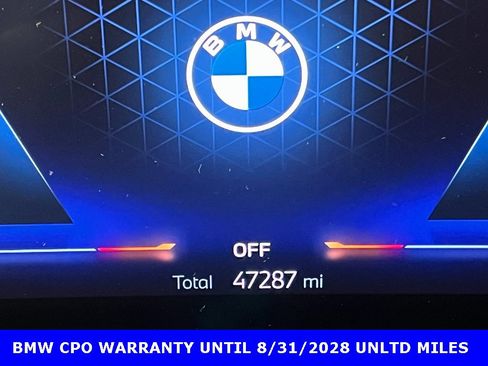 Certified 2024 BMW X7 xDrive40i w/ M Sport Package image 2