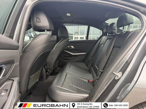 Used 2019 BMW 330i xDrive Sedan w/ Convenience Package AWD/4WD image 11