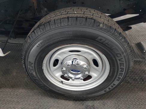 Used 2014 Ford F350 XL image 17