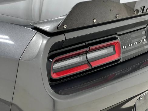 Used 2019 Dodge Challenger R/T RWD image 34