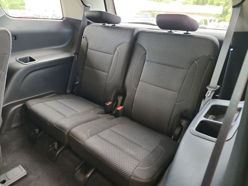 Used 2023 GMC Acadia SLE w/ Driver Convenience Package AWD/4WD image 20