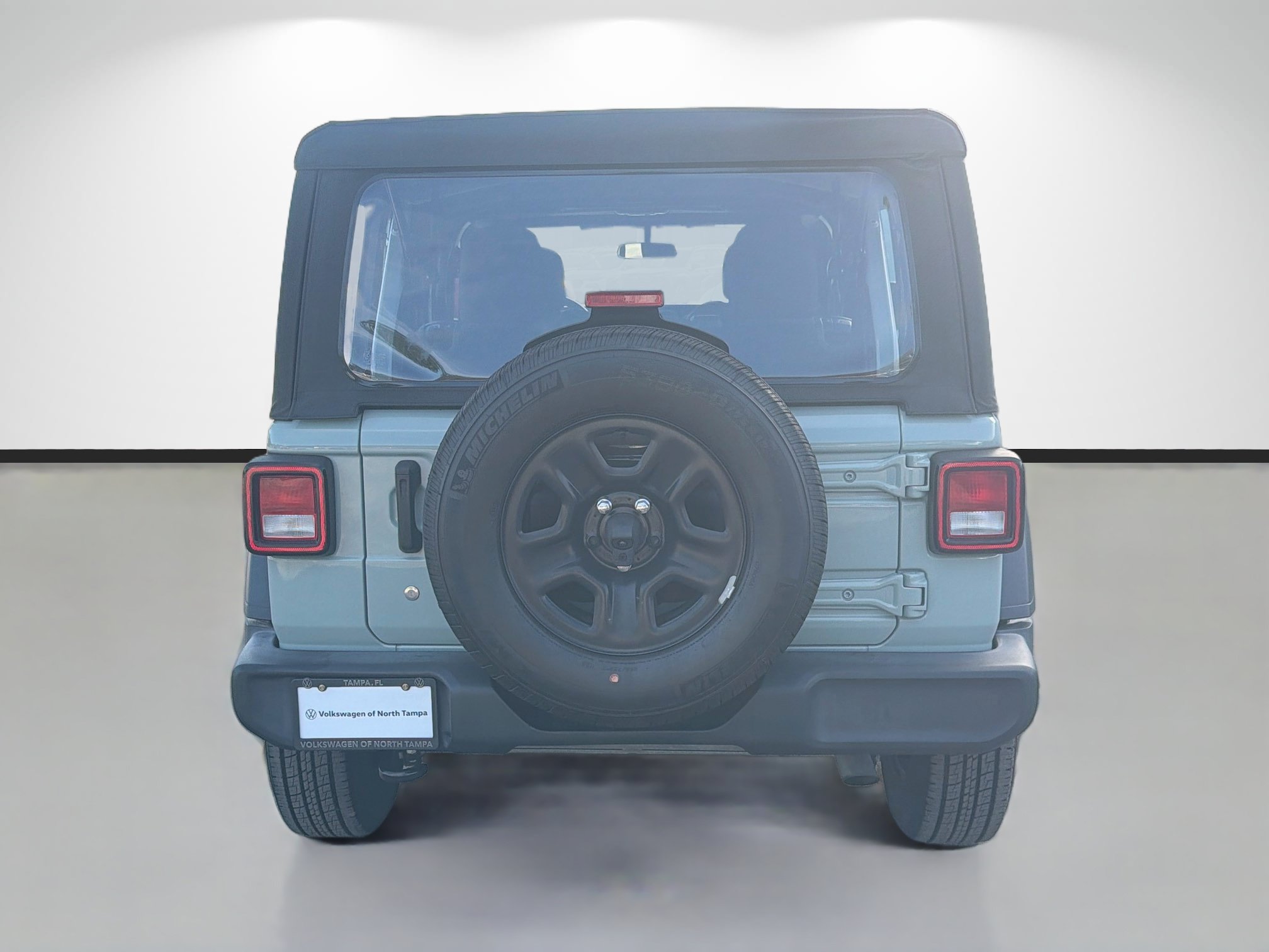 Used 2023 Jeep Wrangler Unlimited Sport AWD/4WD image 4