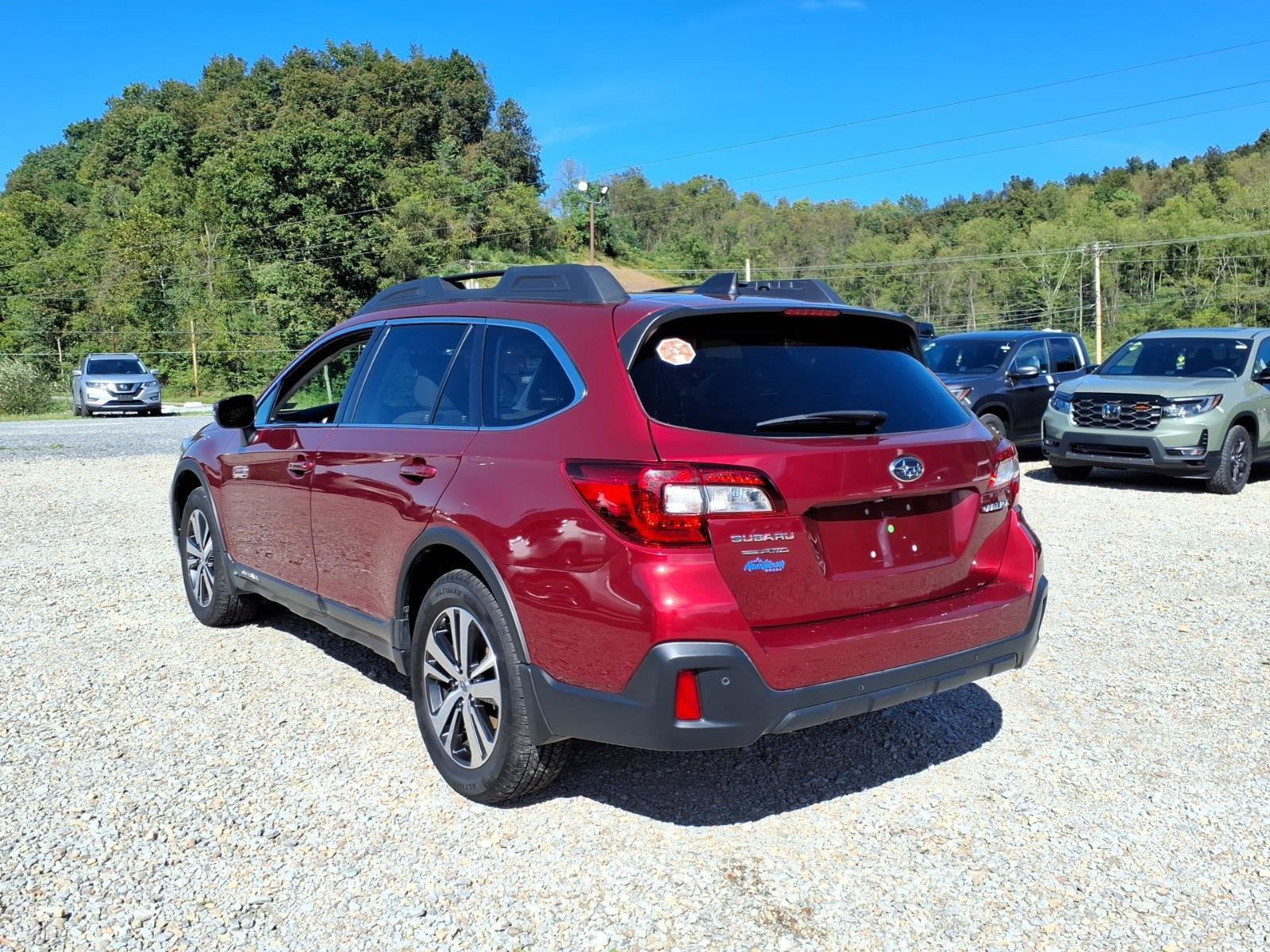 Used 2018 Subaru Outback 2.5i Limited AWD/4WD image 7