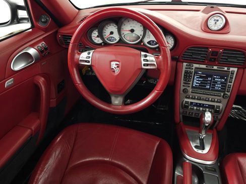 Used 2008 Porsche 911 Turbo image 18