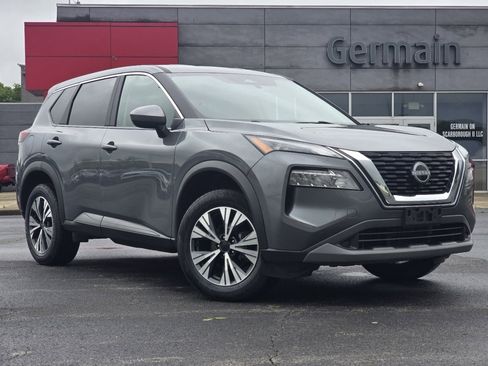 Used 2023 Nissan Rogue SV AWD/4WD image 2