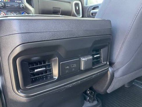 Used 2021 Chevrolet Silverado 1500 LT Trail Boss w/ Convenience Package II AWD/4WD image 20