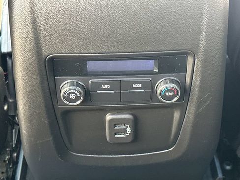 Certified 2023 Buick Enclave Essence w/ Experience Buick Package AWD/4WD image 22